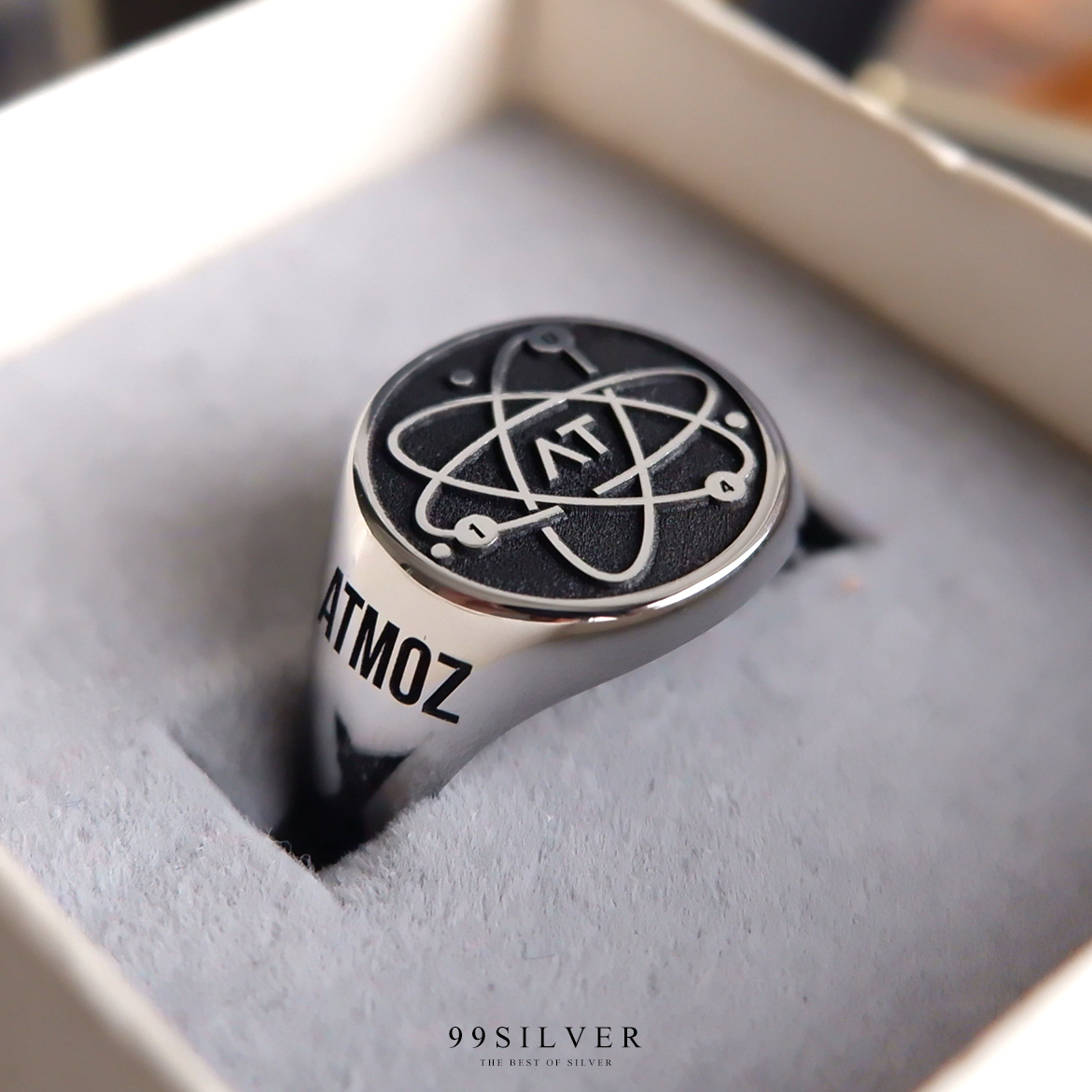 แหวน Signet Ring ออกแบบได้เองตามที่ต้องการ ตัวเรือนหน้ากลม 14x14 มิลลิเมตร