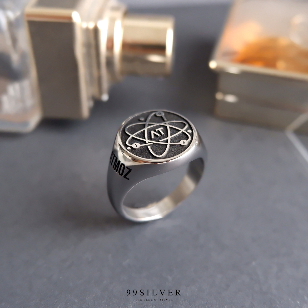 แหวน Signet Ring ออกแบบได้เองตามที่ต้องการ ตัวเรือนหน้ากลม 14x14 มิลลิเมตร