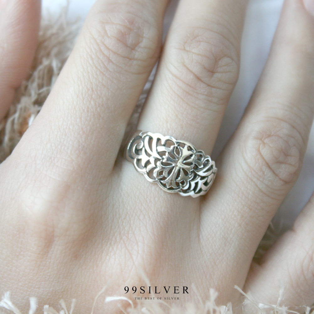 แหวนเงินไม้กางเขนเจาะลายโบฮีเมี่ยน เป็นลาย element สวยๆหวานๆ