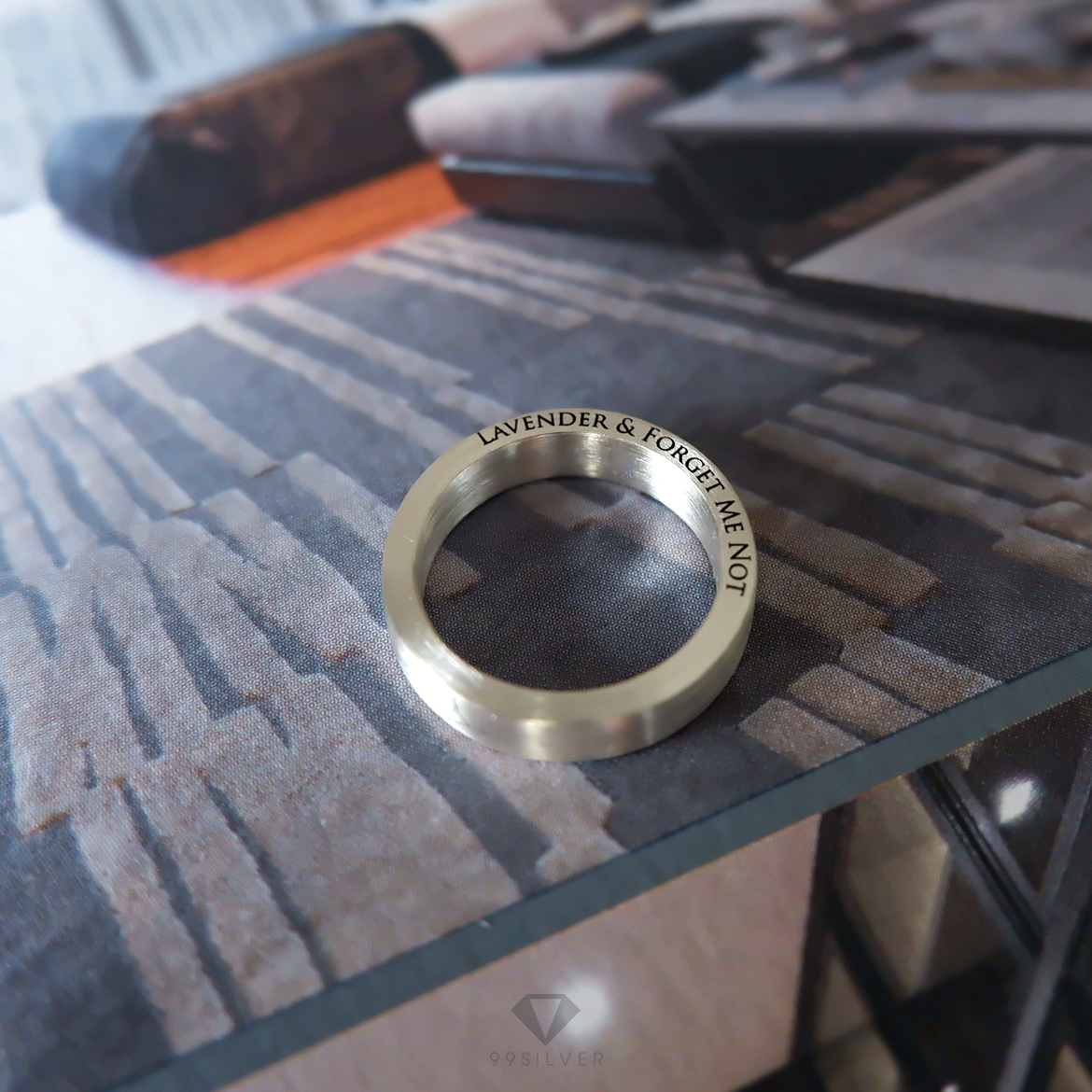 แหวน Silver Ring Edge อักษรสลักขอบแหวน ผิวด้านปัดแฮร์ไลน์