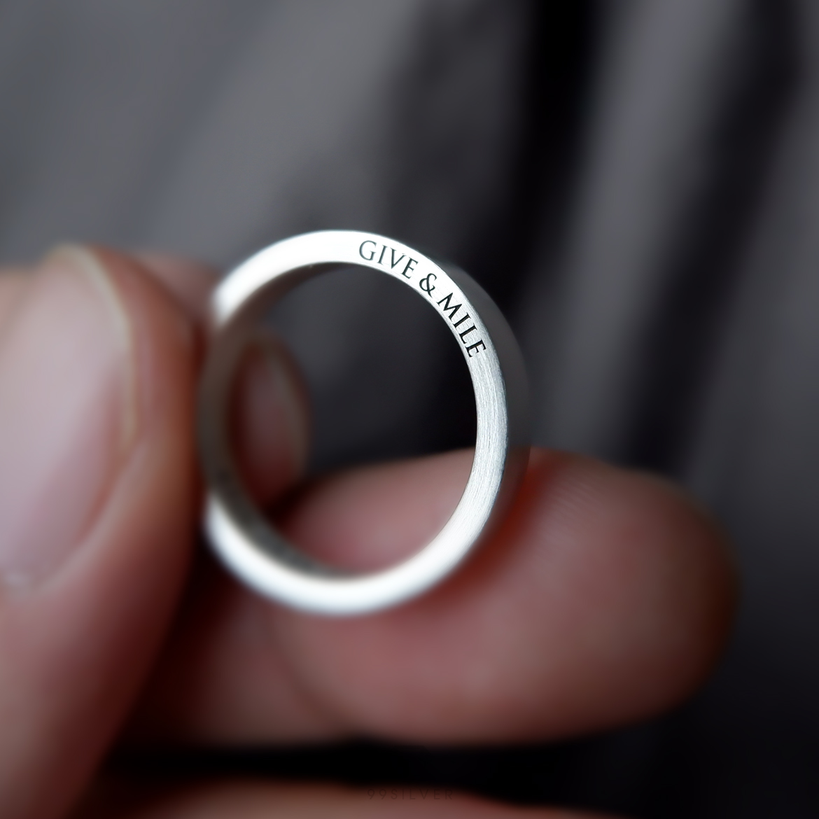 แหวน Silver Ring Edge อักษรสลักขอบแหวน ผิวด้านปัดแฮร์ไลน์