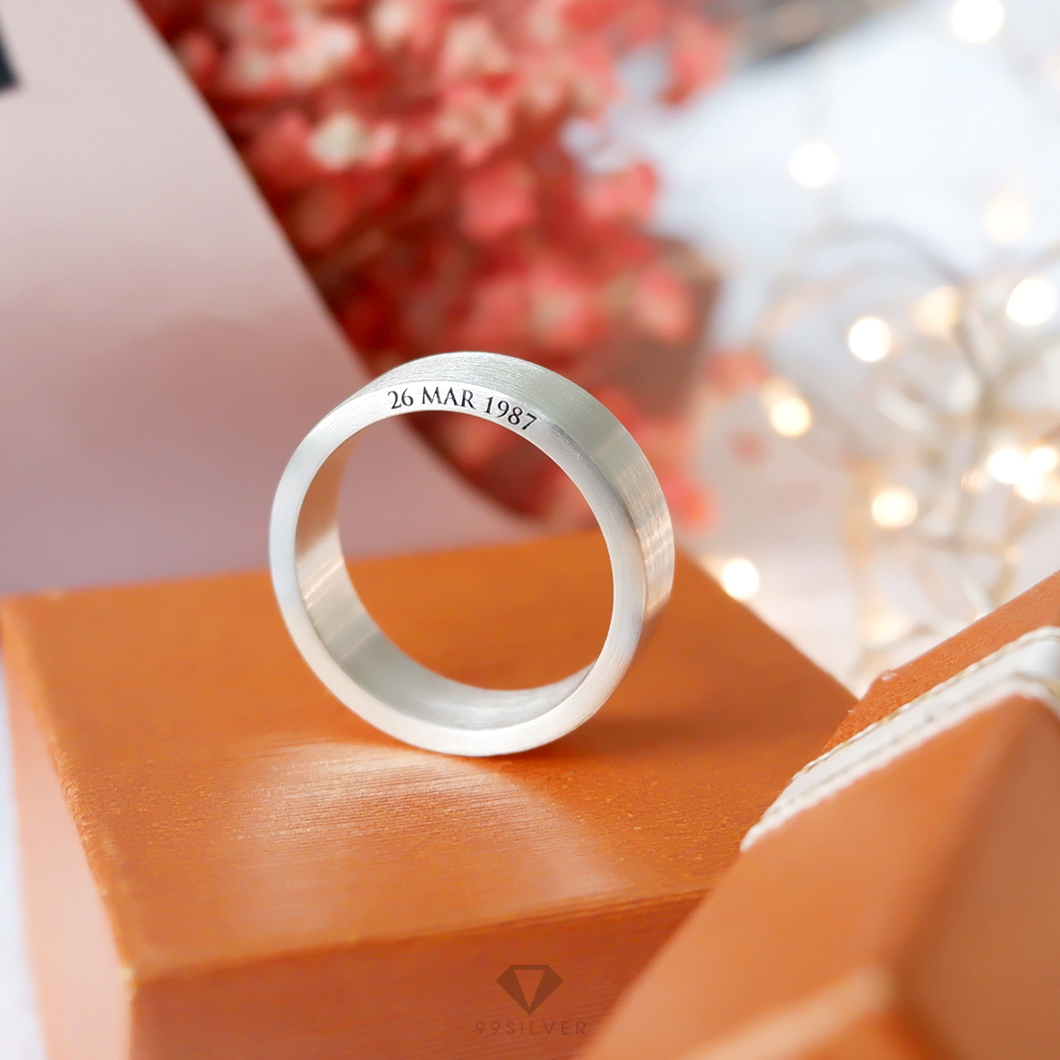 แหวน Silver Ring Edge อักษรสลักขอบแหวน ผิวด้านปัดแฮร์ไลน์