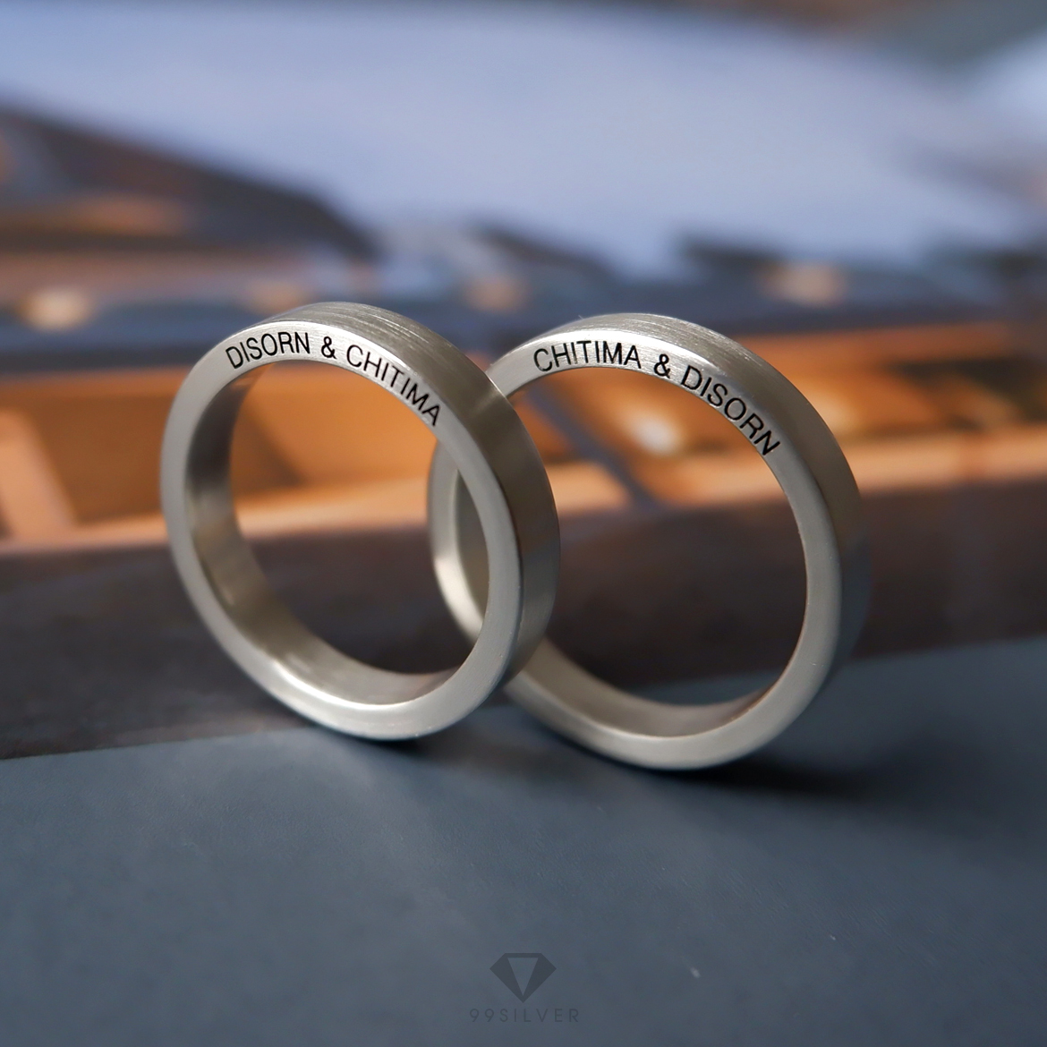 แหวน Silver Ring Edge อักษรสลักขอบแหวน ผิวด้านปัดแฮร์ไลน์