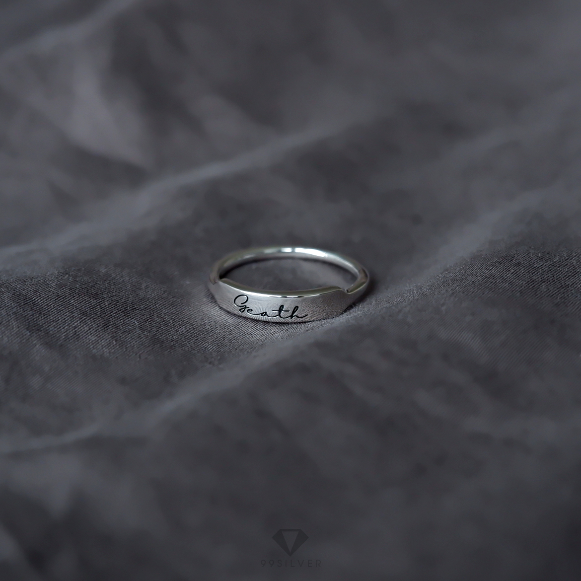 แหวนบาร์ Bar ring แบบจิ๋ว ก้านหนา 1.2 มิลลิเมตร หน้าบาร์สูง 3.5 มิลลิเมตร