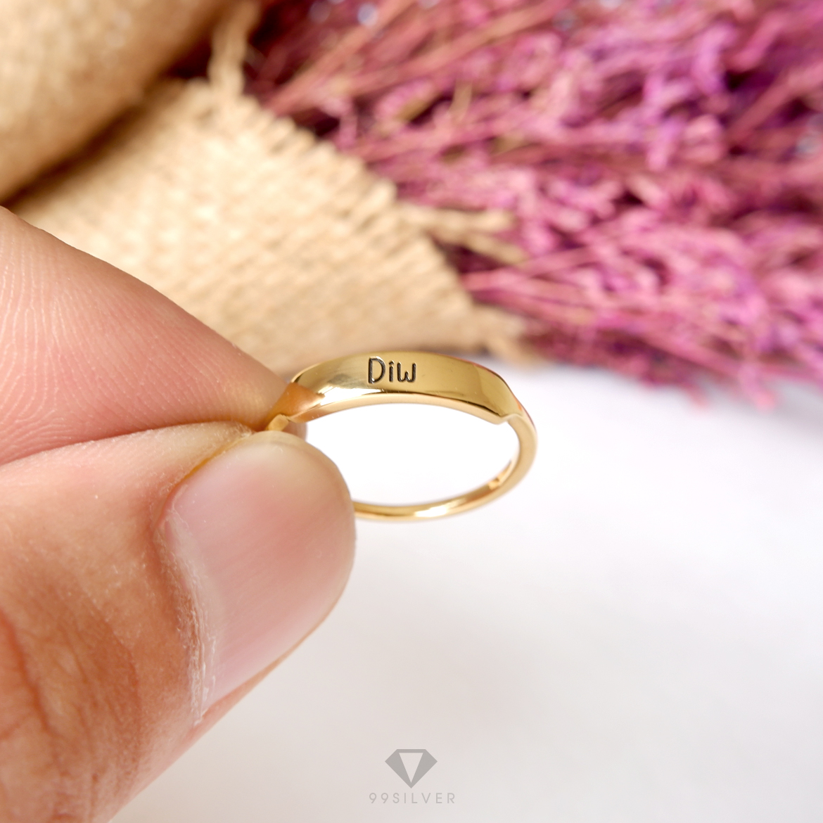 แหวนบาร์ Bar ring แบบจิ๋ว ก้านหนา 1.2 มิลลิเมตร หน้าบาร์สูง 3.5 มิลลิเมตร