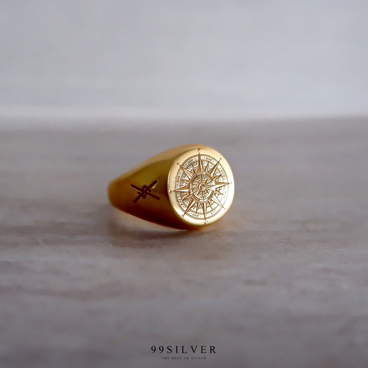 Compass Ring แหวนเข็มทิศ เงินแท้ หน้ากลมแบน ด้านข้างออกแบบได้เอง