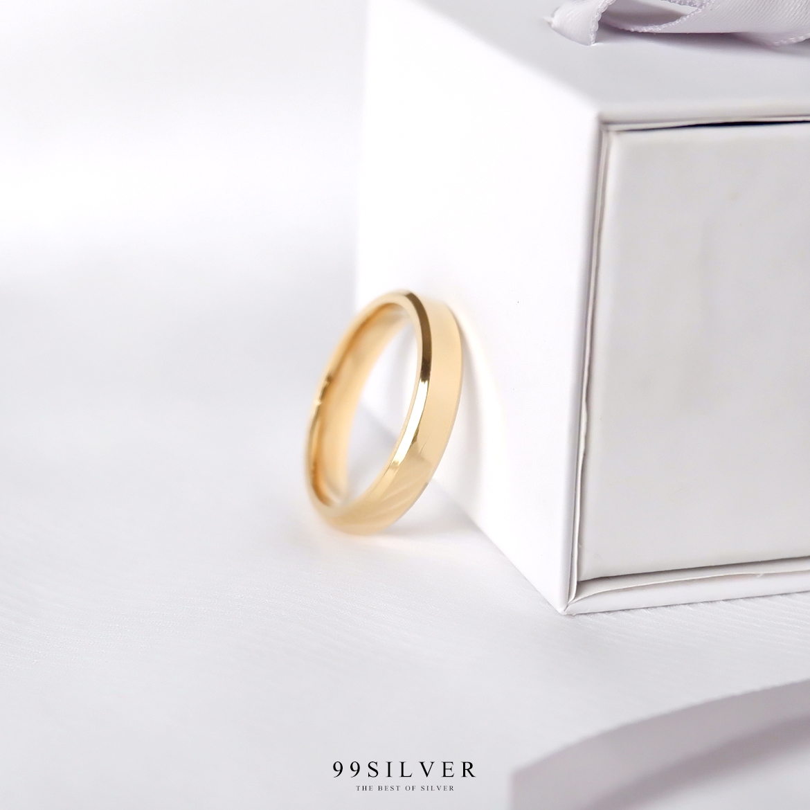 แหวนสแตนเลสขอบตัด หน้ากว้าง 4 มิลลิเมตร ตัวเรือนชุบทอง
