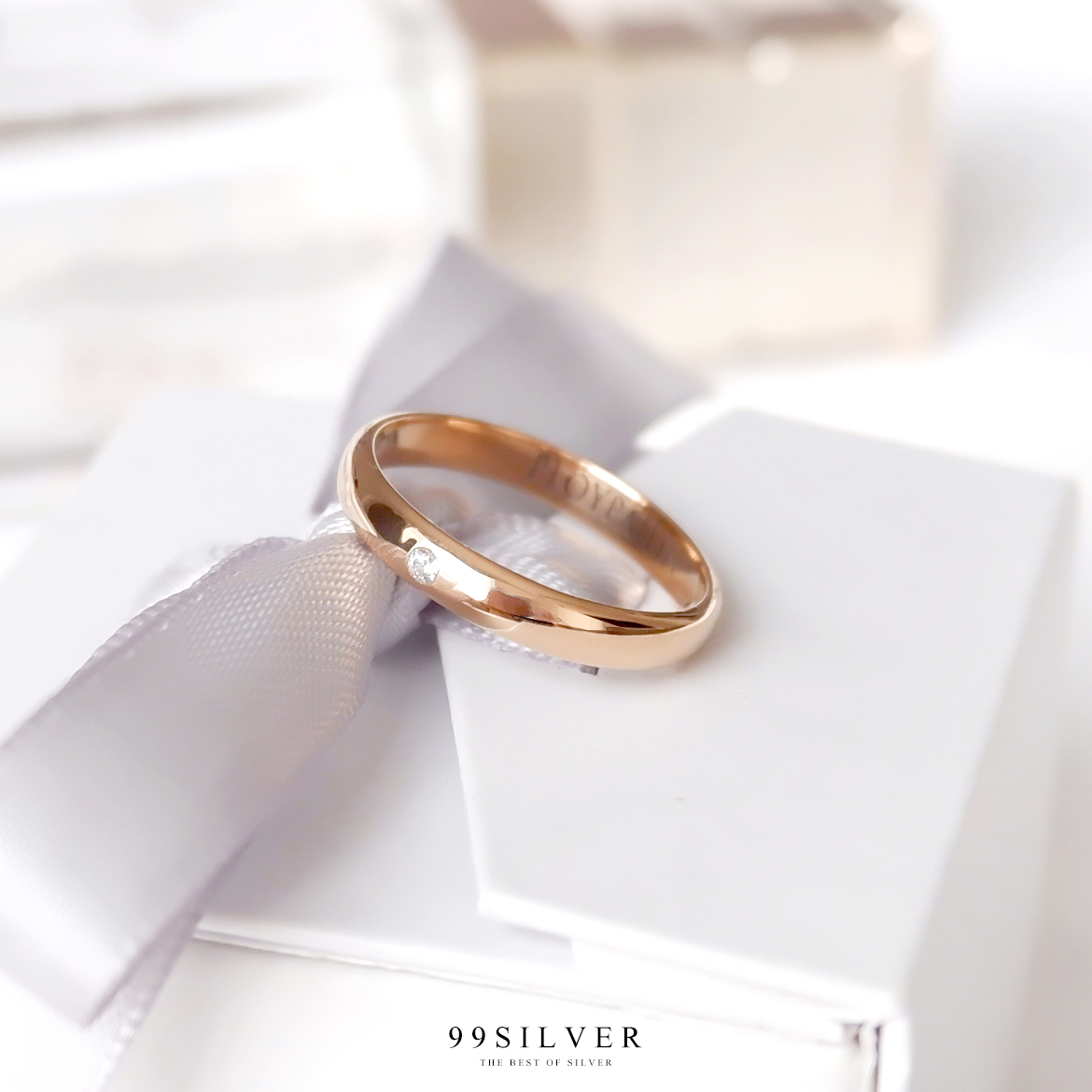 แหวนเงินแท้หน้าโค้ง 3 มม. ฝังเพชร cz swiss แท้ ตัวเรือนขัดเงาสวยงาม