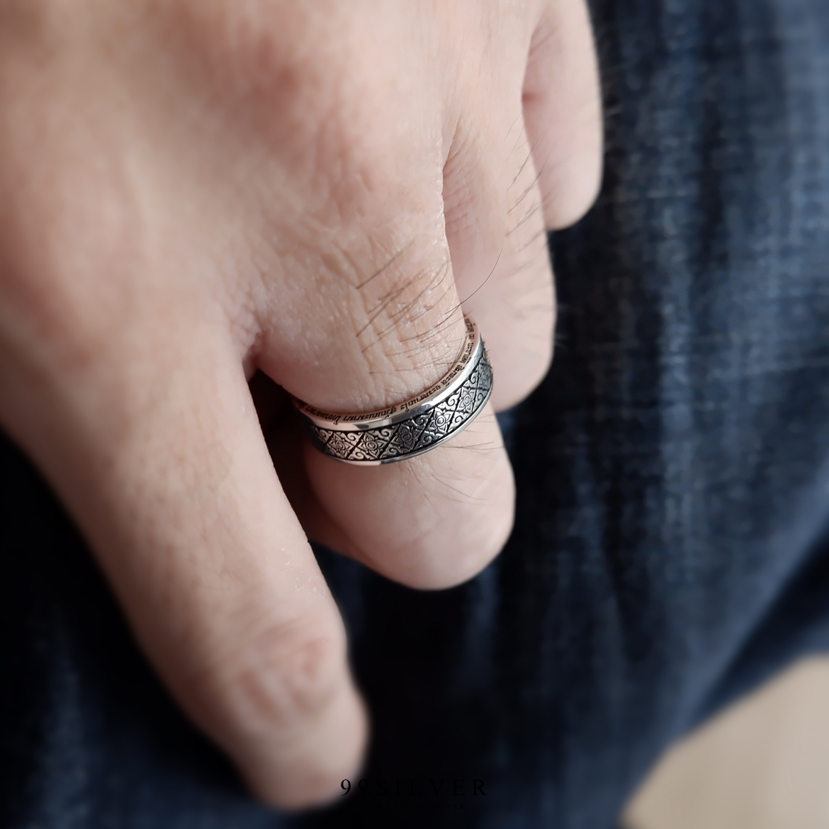 แหวนยันต์การะเวก สาลิกาลิ้นทอง ใช้ในทางเมตตามหานิยม และเพิ่มเสน่ห์