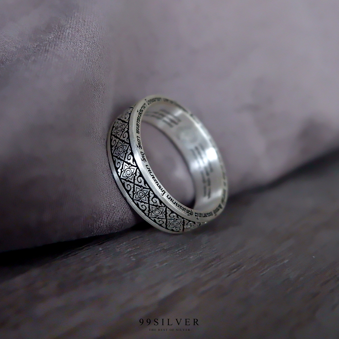 แหวนยันต์การะเวก สาลิกาลิ้นทอง ใช้ในทางเมตตามหานิยม และเพิ่มเสน่ห์