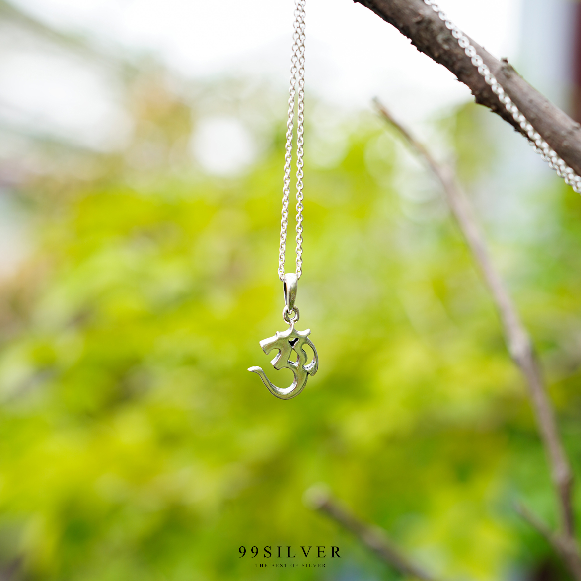 จี้โอม พยางค์ศักดิ์สิทธิ์ เครื่องหมายที่นำความสำเร็จ สุขสมหวังมาให้