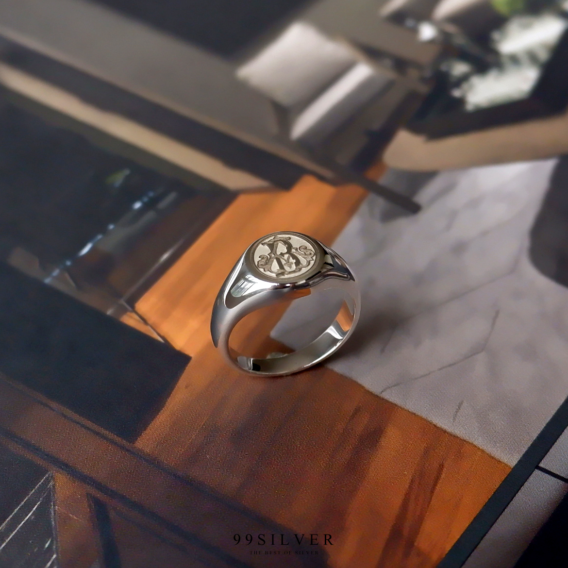 แหวน Signet Ring ออกแบบได้เองตามที่ต้องการ ตัวเรือนหน้ากลม 8x8 มิลลิเมตร