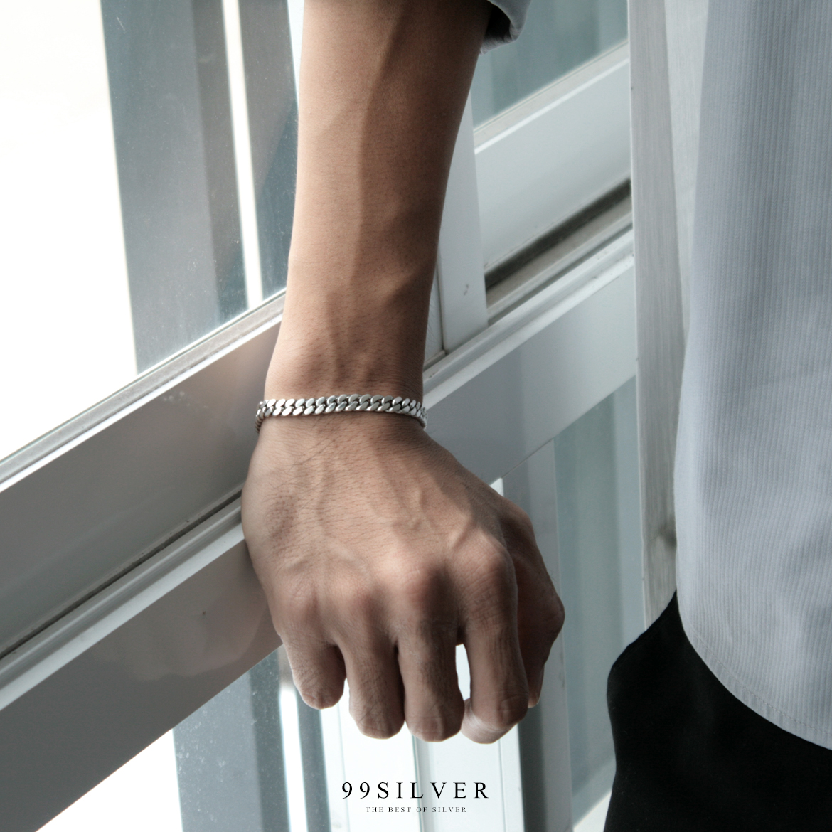  สร้อยเลสข้อมือ เงินแท้ทั้งเส้น หน้าสร้อยกว้าง 8 มิลลิเมตร ตะขอแบบเสียบล๊อค