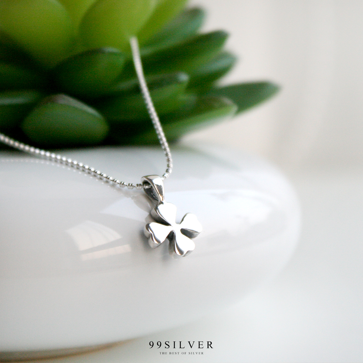 จี้ใบ Clover 4 แฉกแห่งความโชคดี เรือนเงินแท้