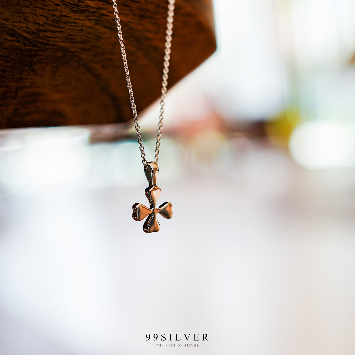 จี้ใบ Clover 4 แฉกแห่งความโชคดี เรือนเงินแท้