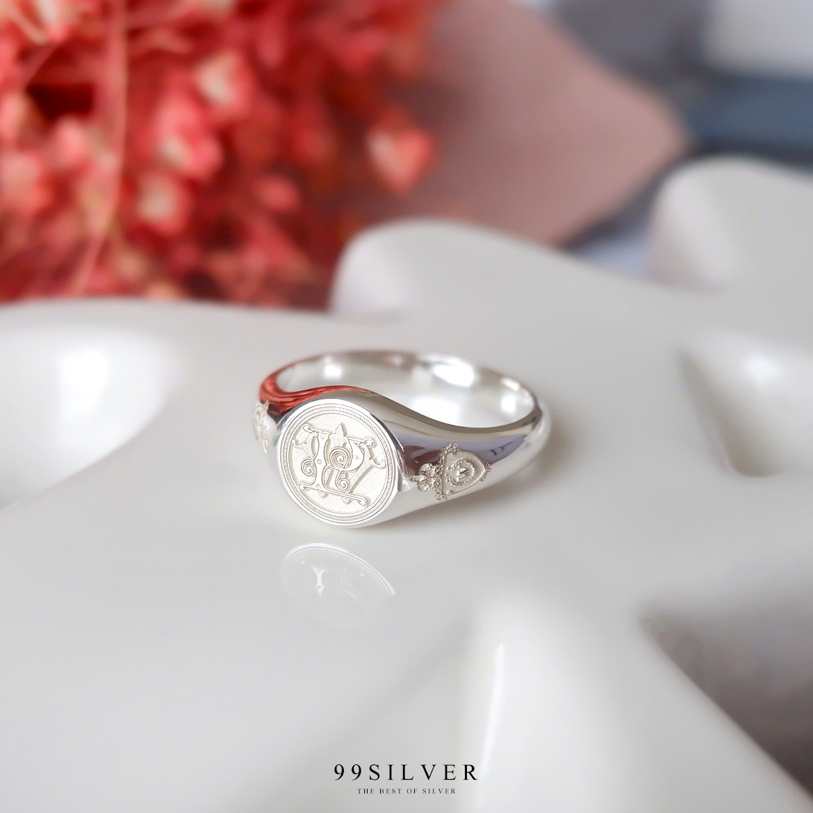 แหวน Signet Ring ออกแบบได้เองตามที่ต้องการ ตัวเรือนหน้ากลม 8x8 มิลลิเมตร