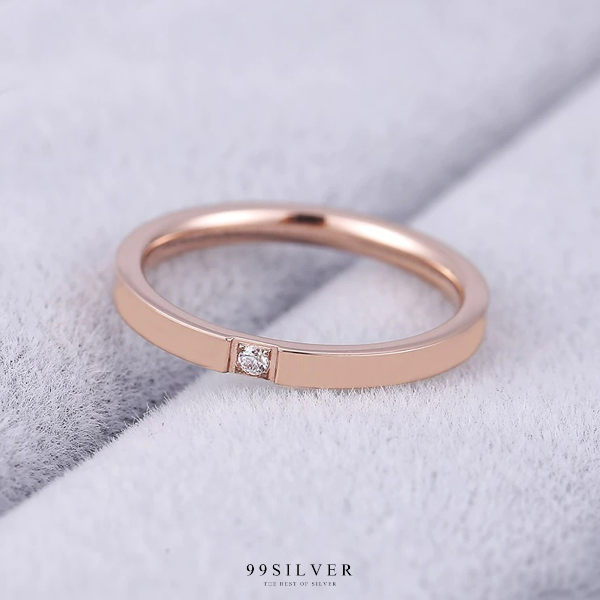 แหวนสแตนเลสฝังเพชร Cz Swiss แท้ 1 เม็๋ด ทรงหน้าเรียบ 2 มิลลิเมตร