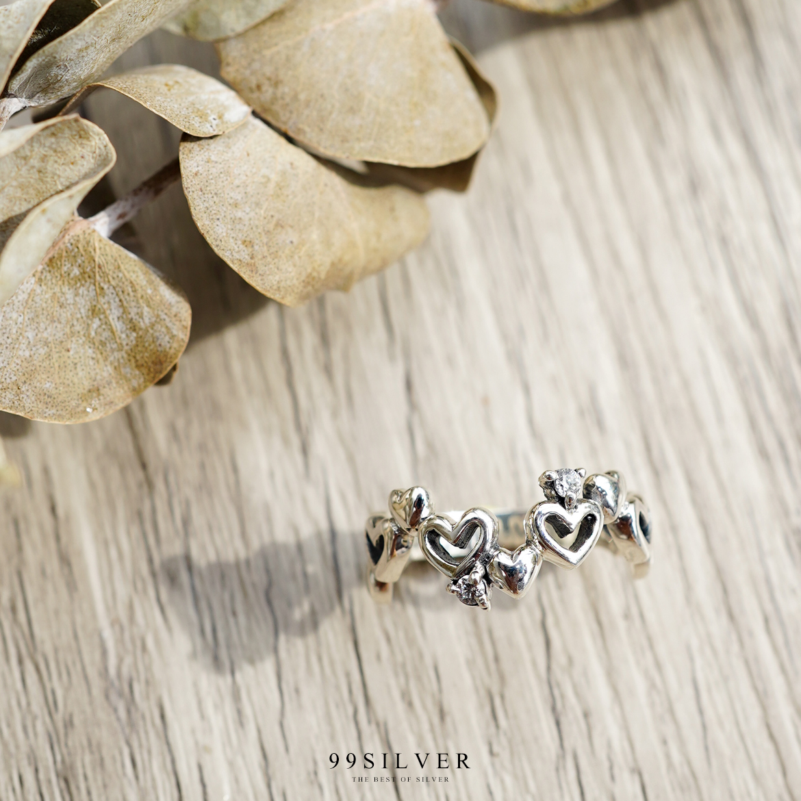 แหวนหัวใจแบบโปร่งประดับ Cz Swiss แท้ ตัวเรือนเงินแท้ทั้งวงฝังแบบหนามเตย