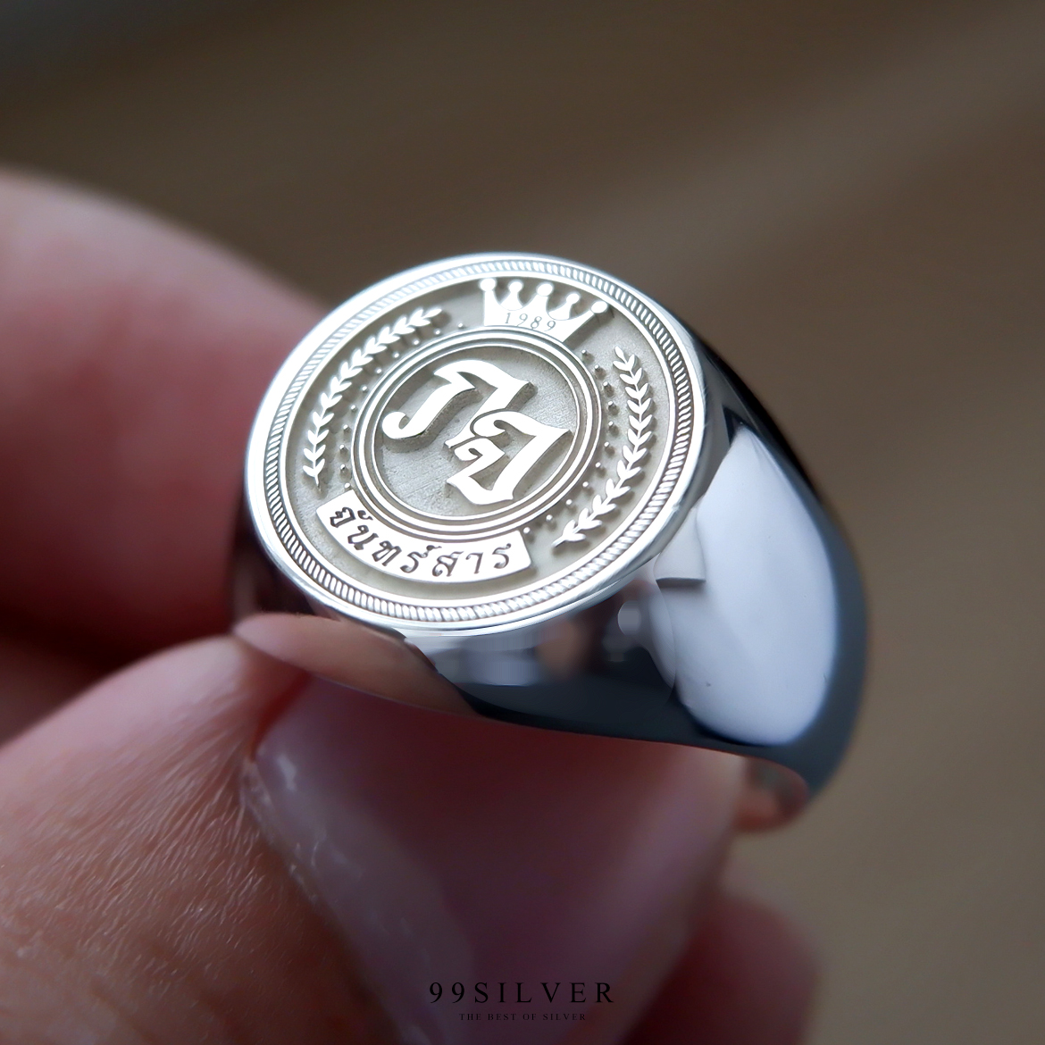 แหวน Signet Ring ออกแบบได้เองตามที่ต้องการ ตัวเรือนหน้ากลม 14x14 มิลลิเมตร