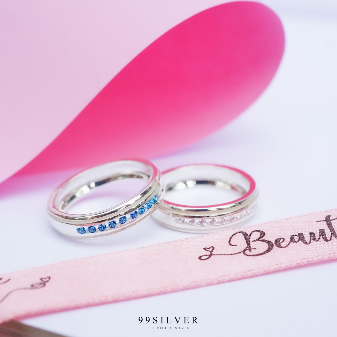 แหวนเงินแท้ประดับเพชร Cz Swiss เม็ดเล็กเรียง ตัวเรือนขอบเซาะร่องเว้าใน