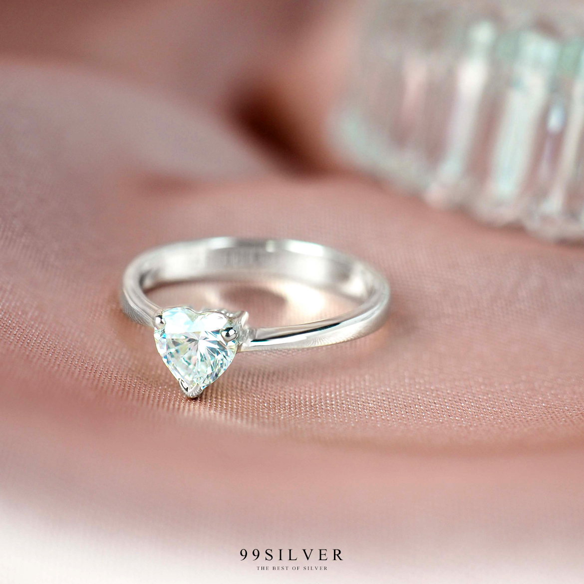 แหวนเงินแท้เพชรพิเศษรูปหัวใจ เล่นแสงสวย ก้านทรงอิตาลี โค้งไล่ระดับสวยงาม