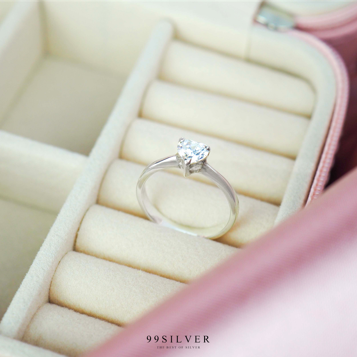 แหวนเงินแท้เพชรพิเศษรูปหัวใจ เล่นแสงสวย ก้านทรงอิตาลี โค้งไล่ระดับสวยงาม