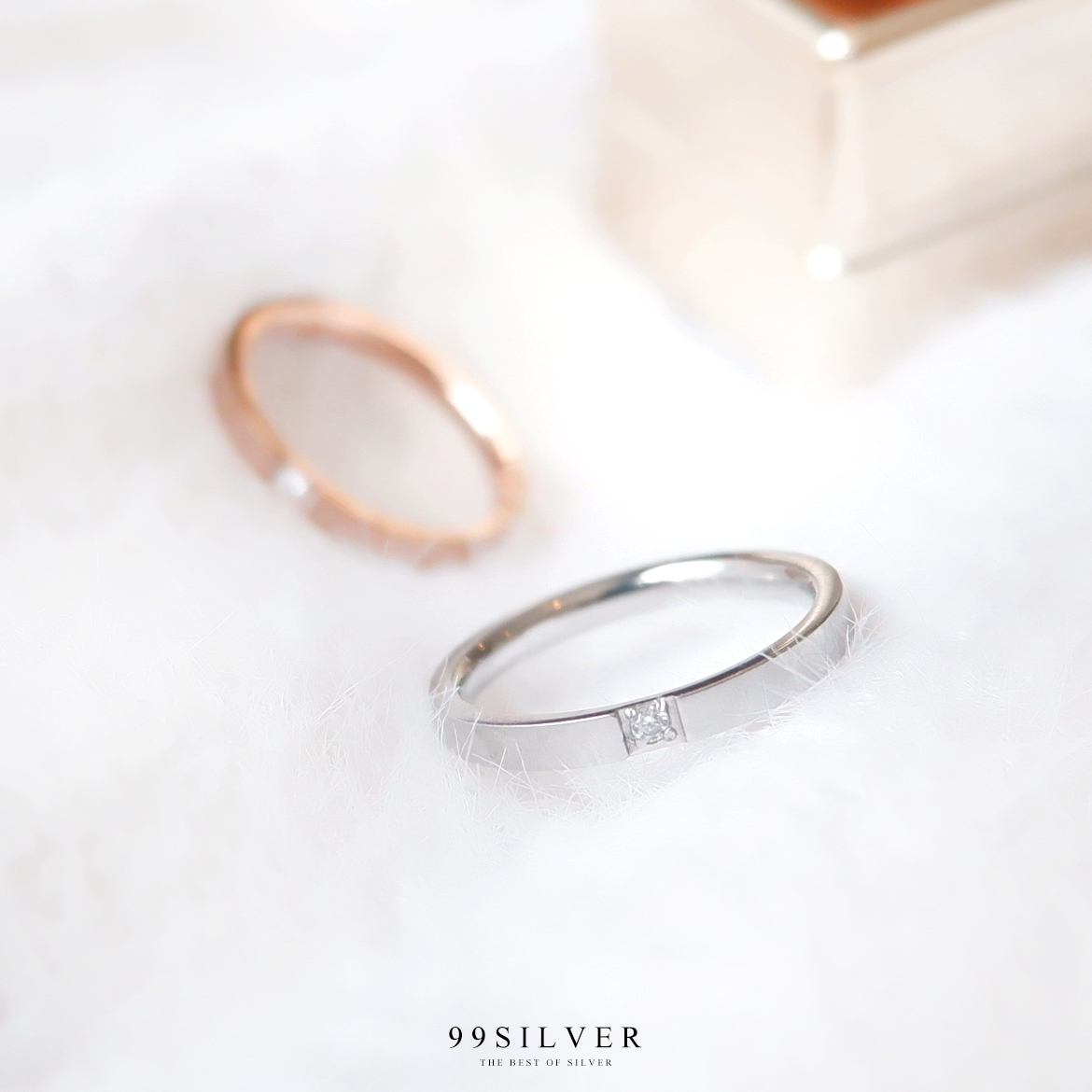 แหวนสแตนเลสฝังเพชร Cz Swiss แท้ 1 เม็๋ด ทรงหน้าเรียบ 2 มิลลิเมตร