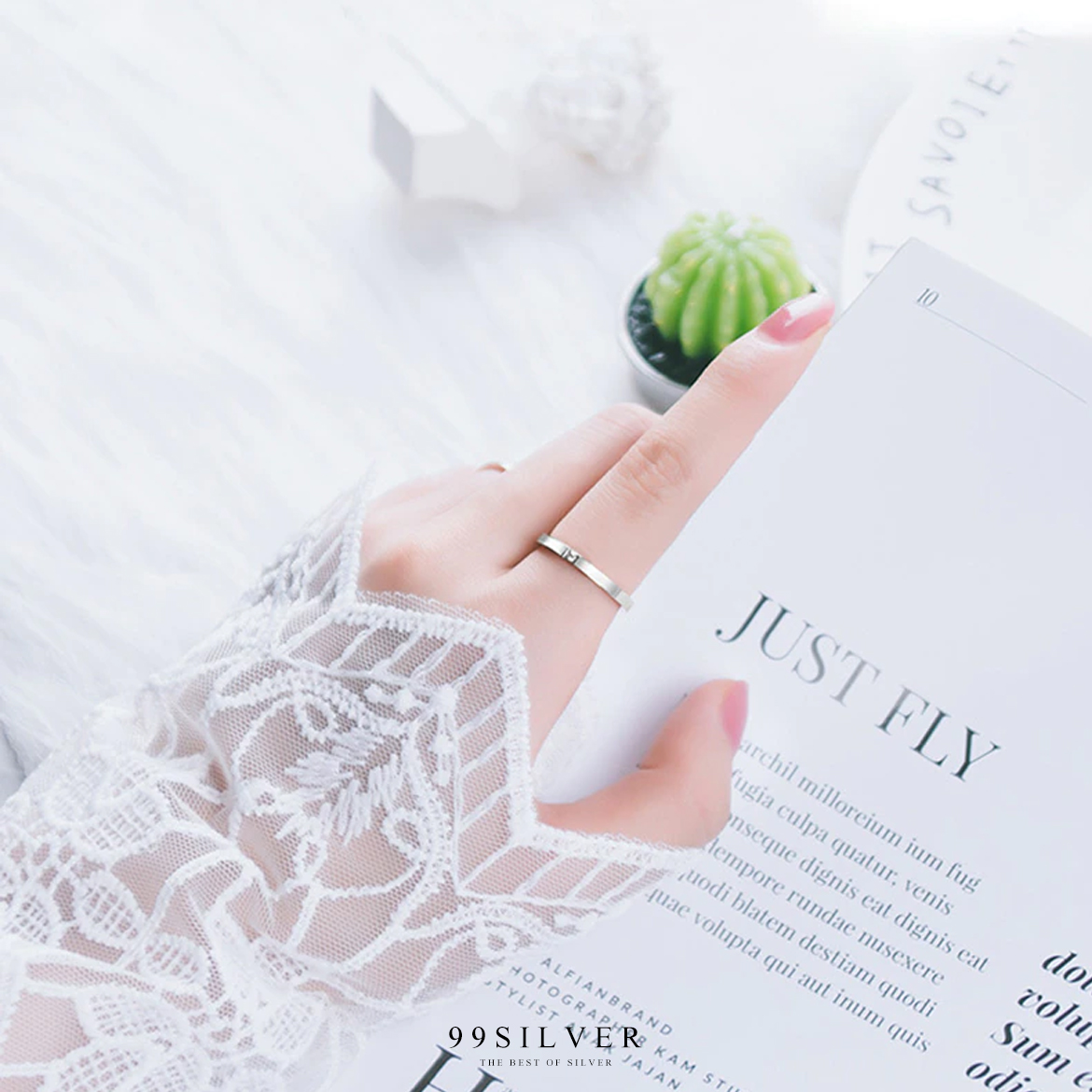 แหวนสแตนเลสฝังเพชร Cz Swiss แท้ 1 เม็๋ด ทรงหน้าเรียบ 2 มิลลิเมตร