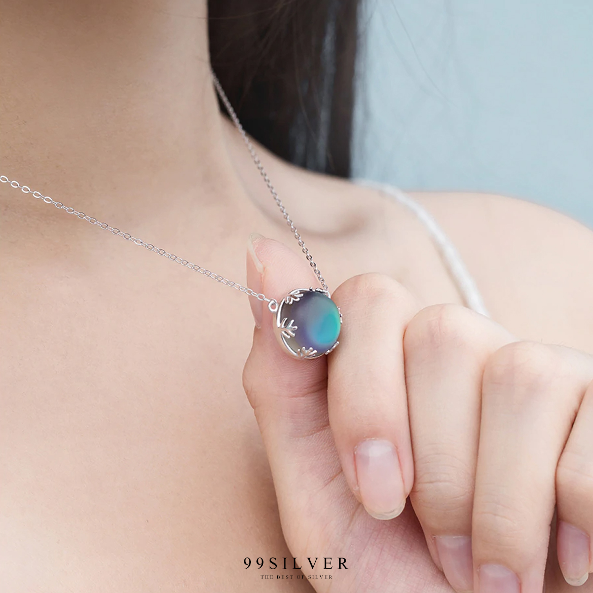 จี้ Aurora พร้อมสร้อยเงินแท้ ประดับหินฮาโล่ส่องแสงเป็นแสงเหนือและสีท้องฟ้าขั้วโลกเหนือ