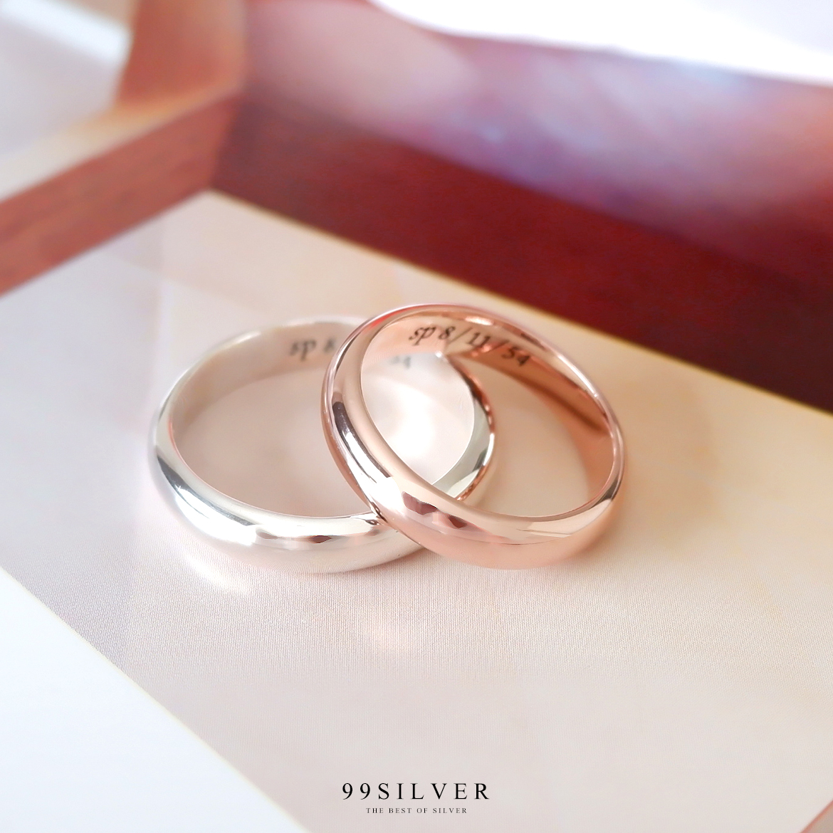 แหวนคู่รักเงินแท้ สีเงินและพิงค์โกล หน้ากว้าง 4 มิลลิเมตร หนา2 มม. ผิวเงาทรงโค้ง 