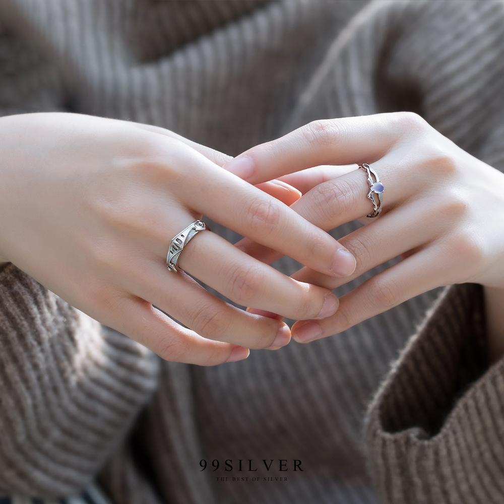 แหวนคู่รัก Knight and Princess อัศวินและเจ้าหญิง ประดับ Moon Stone แท้