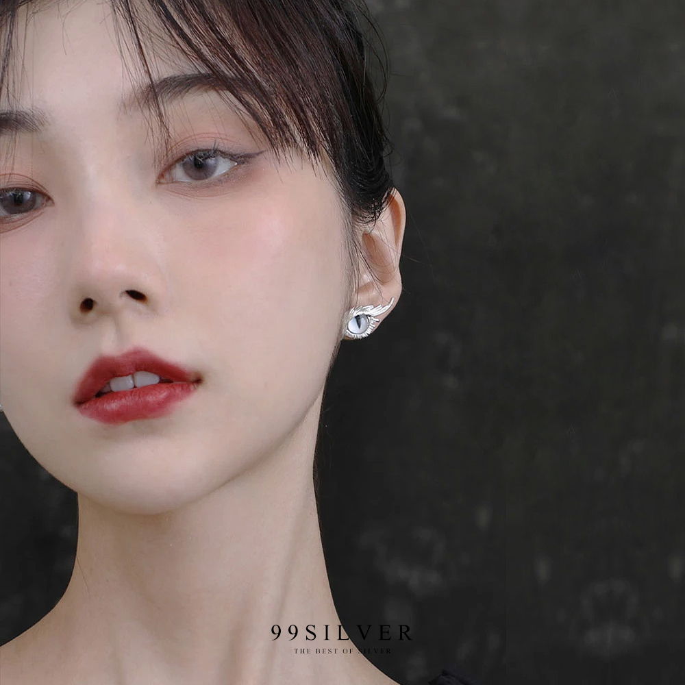 ต่างหูแมวตาเพชร สองสีตัวเรือนเงินแท้แบบปักก้าน ดีไซน์สวยสำหรับทาสแมว