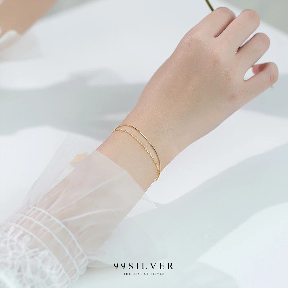 สร้อยข้อมือ Charm CROSS เป็นทรงโซ่จิ๋วสองเส้นใส่หวานๆตัวเรือนเงินแท้ชุบทอง