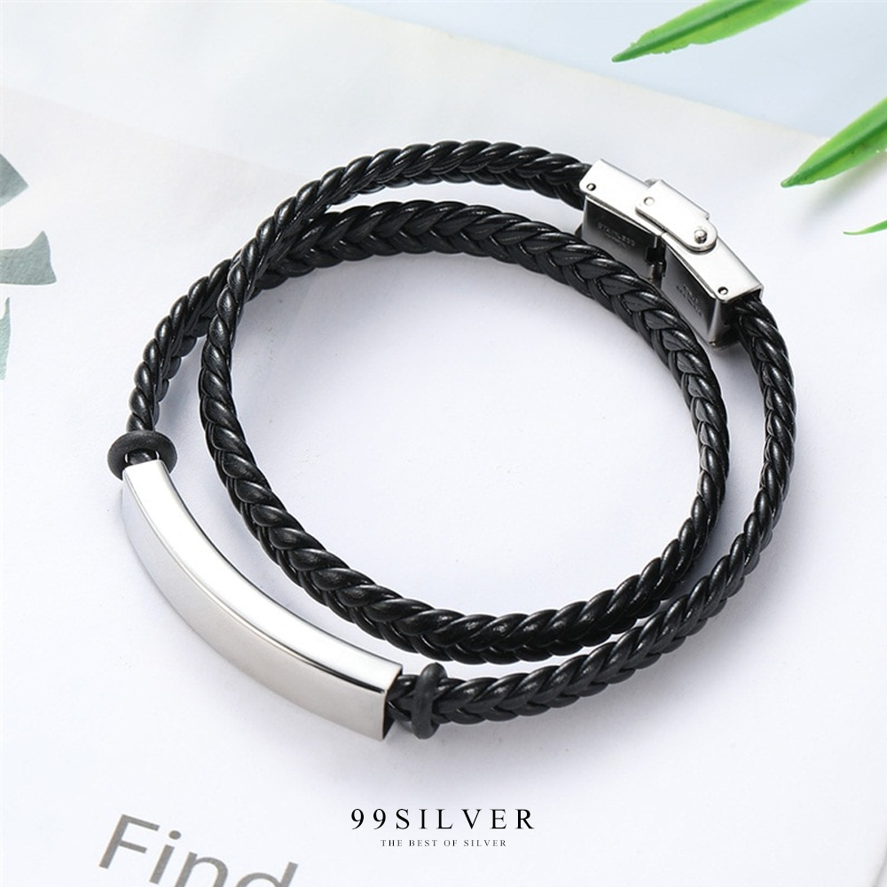 สร้อยข้อมือหนัง แบบไขว้ พร้อมหน้าเลสสีเงิน ทรงเหลี่ยม สลักอักษรได้