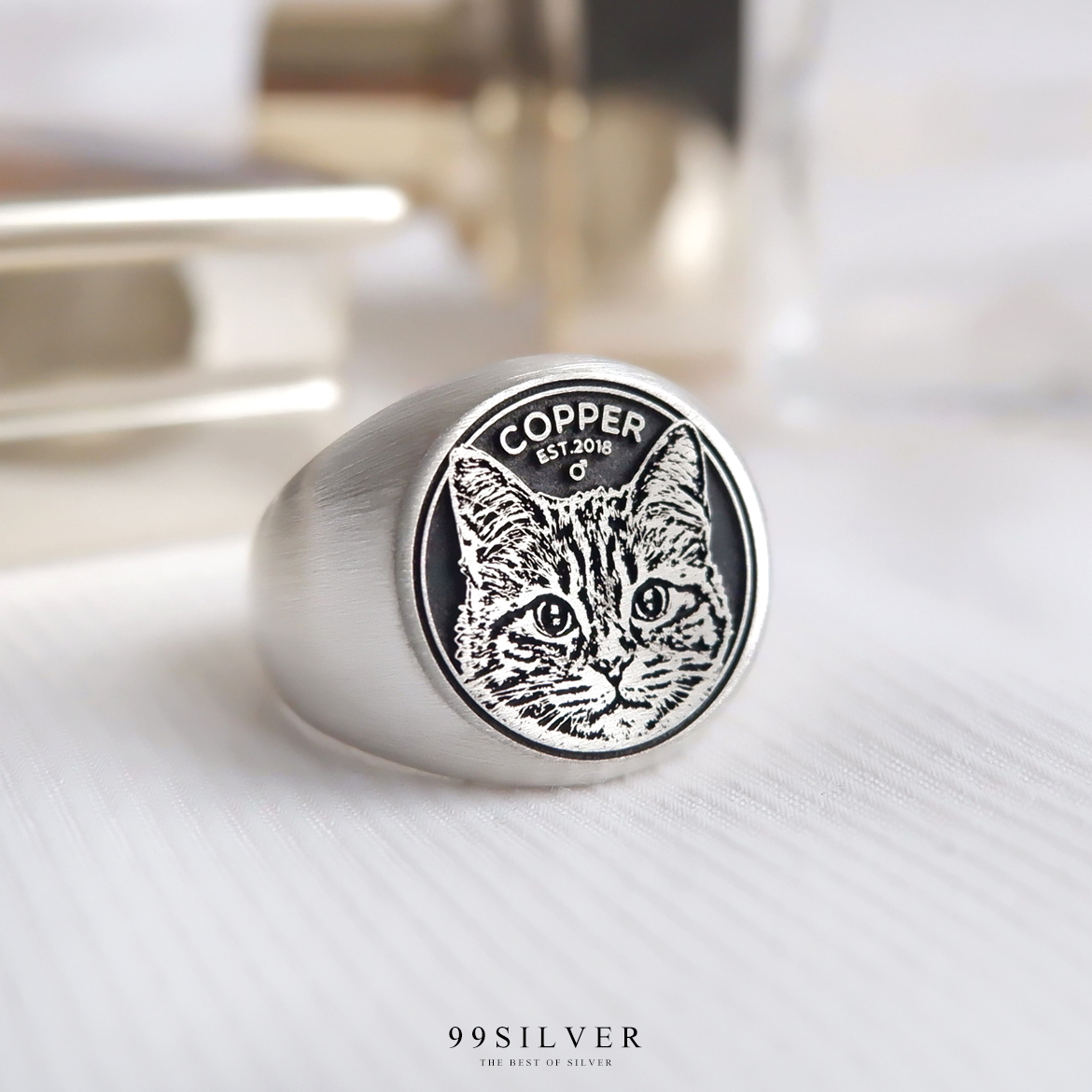 แหวนสัตว์เลี้ยง ที่นำเอาภาพสัตว์เลี้ยงของคุณมาแกะสลักบนหน้าแหวนแบบ 2D 