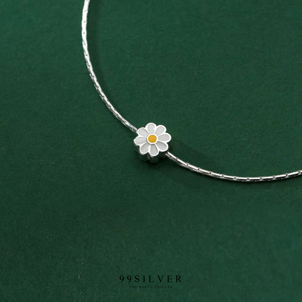 สร้อยข้อมือเงินแท้ประดับดอก Daisy ตัวสร้อยลายเกร็ด ตะขอแบบปรับระดับได้