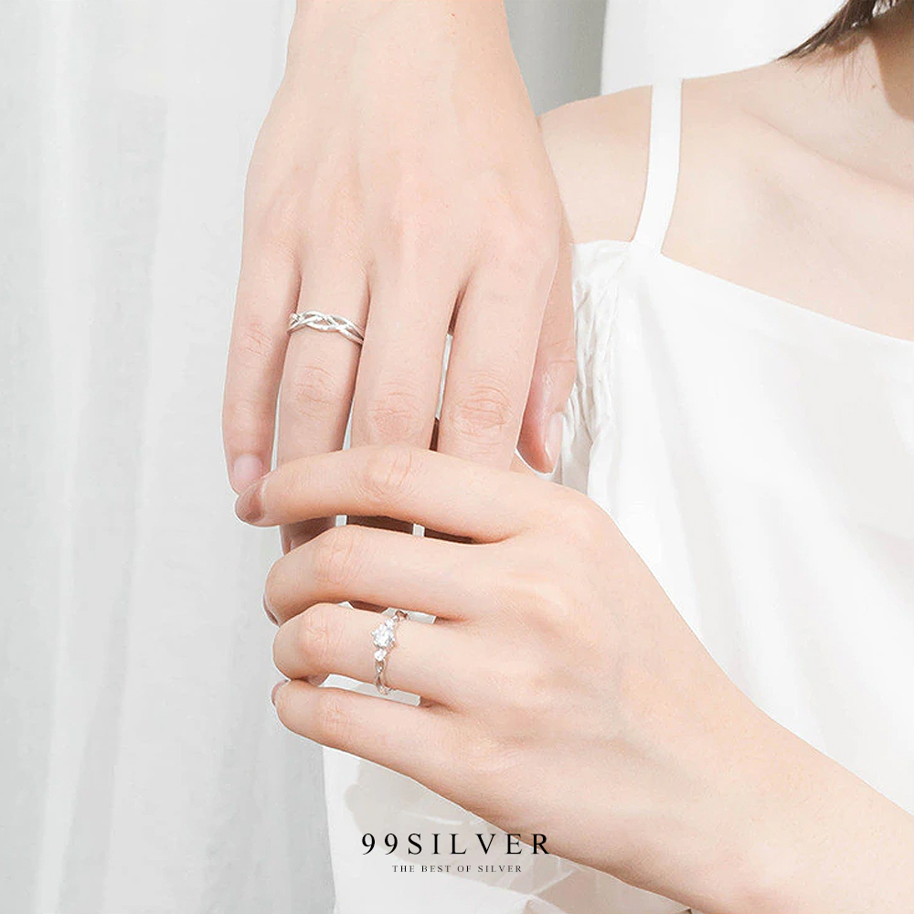 แหวนคู่รัก เงื่อน Zeltic แห่งความรักนิรันดร์ เป็นเกรียวที่ไม่มีจุดเริ่มและไม่มีจุดจบ