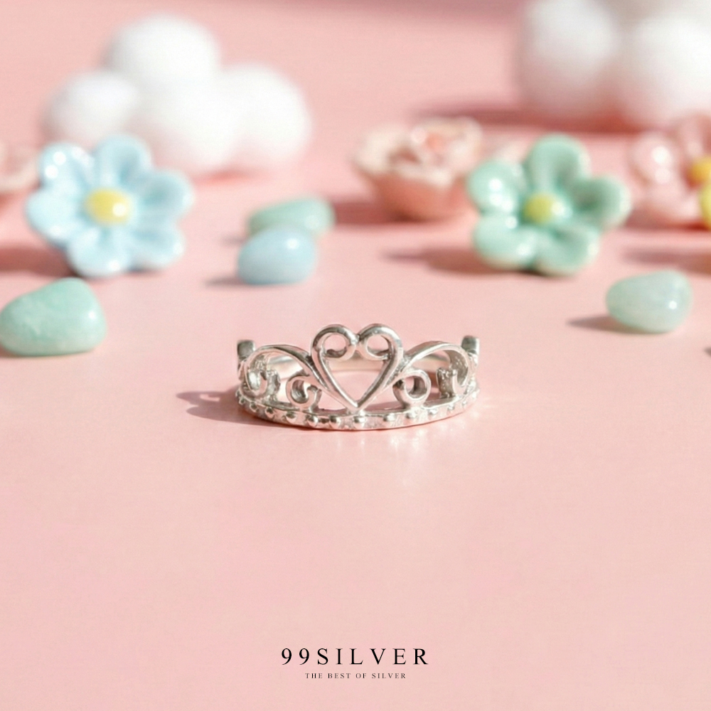 แหวนมงกุฎ ลายหัวใจโค้ง และเม็ดไข่ปลาเล็ก ก้านแหวน 2 มิลลิเมตร