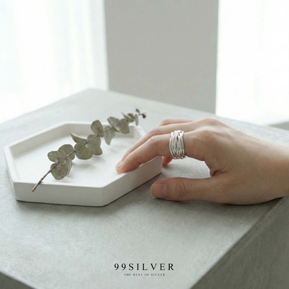 แหวนพวง Set 10 วงจิ๋วร้อยติดกัน แต่ละวงสามารถเลื่อนได้อิสระ