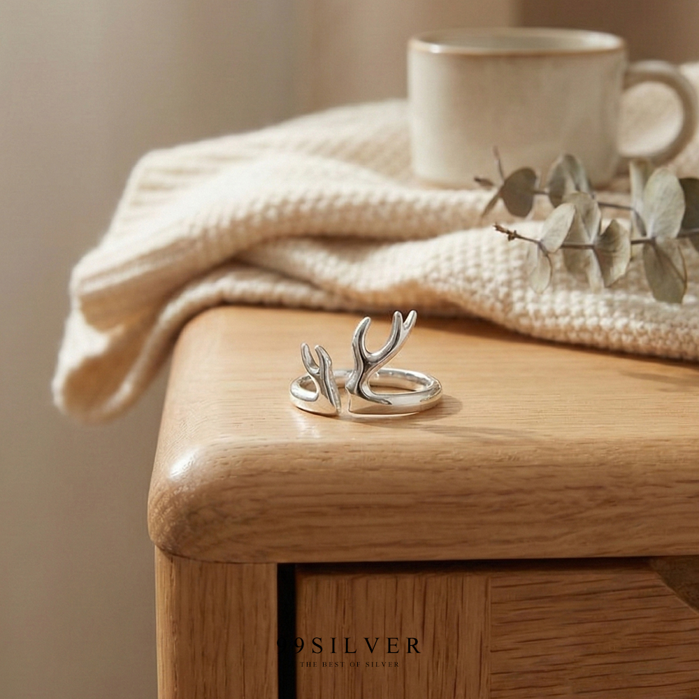 แหวนเขากวาง ดีไซน์สวย ใส่ง่ายเป็นแหวนก้านเปิด ไม่เชื่อมติด