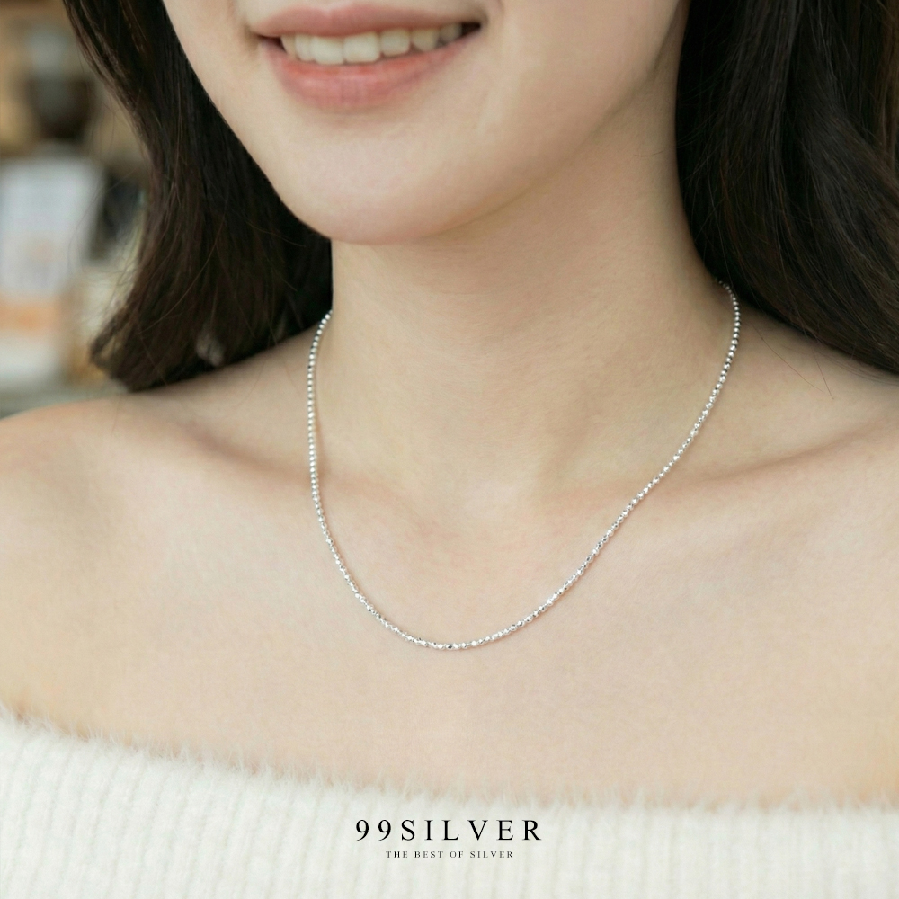 สร้อยคอเงินแท้ ลายเม็ดบอลเล็ก เจียขอบเหลี่ยมเล่นแสง เม็ดบอลขนาด 1 มิลลิเมตร
