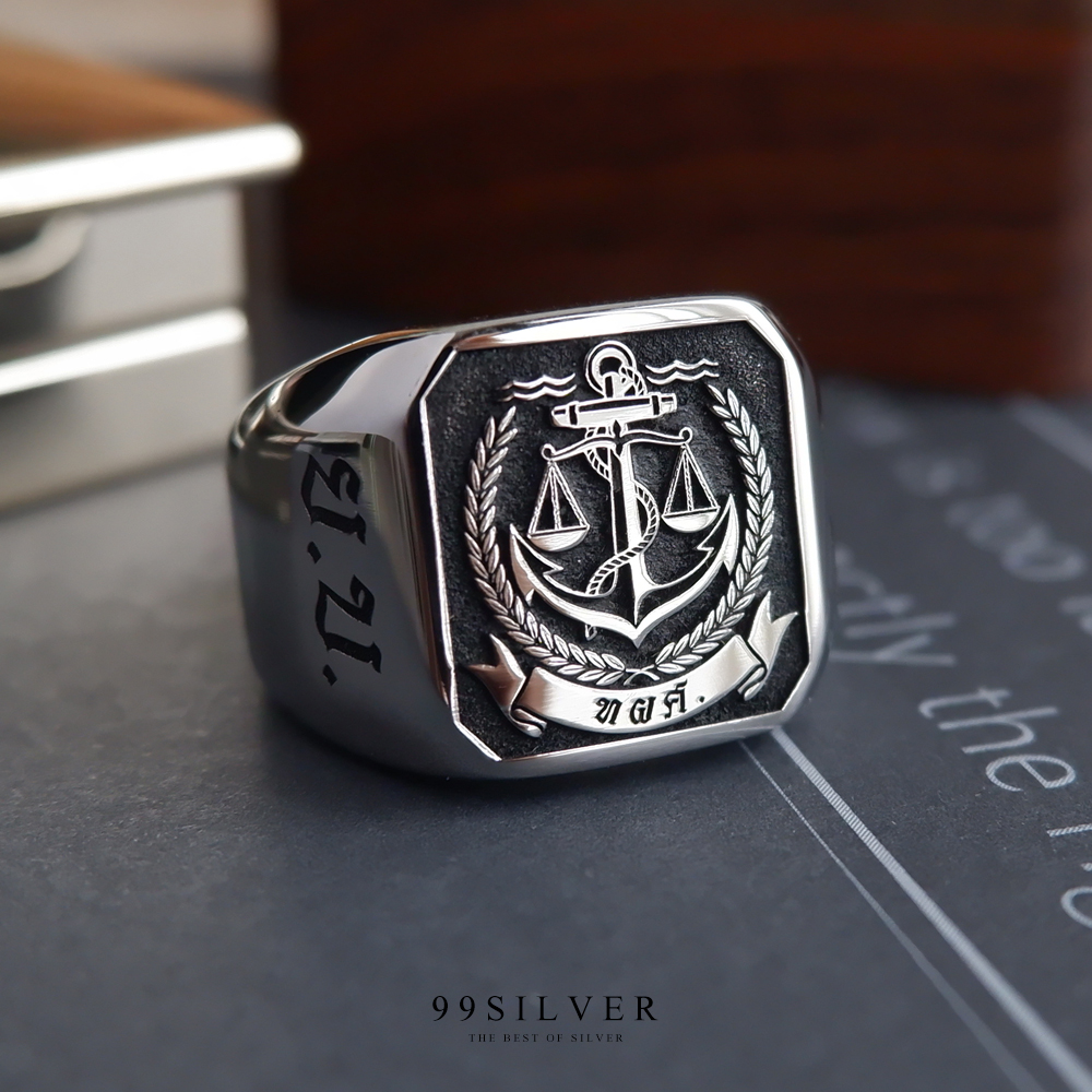แหวน Signet Ring เนื้อแตนเลสแท้ผิวเงาวาว ขอบลบมุม หน้าแหวน 15x17 มม.