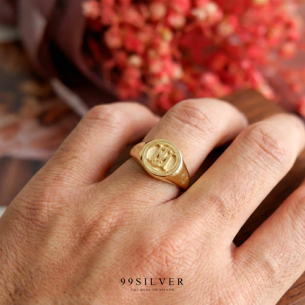 แหวน Signet Ring ออกแบบได้เองตามที่ต้องการ ตัวเรือนหน้ากลม 8x8 มิลลิเมตร