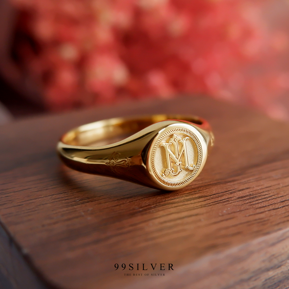 แหวน Signet Ring ออกแบบได้เองตามที่ต้องการ ตัวเรือนหน้ากลม 8x8 มิลลิเมตร