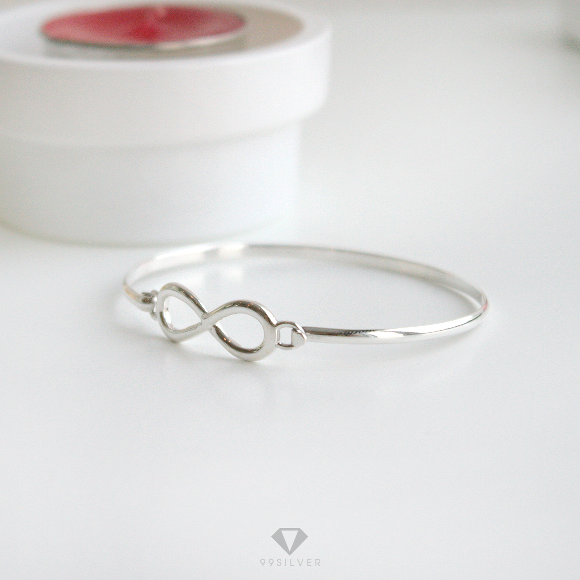 กำไลอินฟินิตี้ รักนิรันดร์ ผิวเรียบเงา ก้านยึดแบบตะขอเกี่ยว