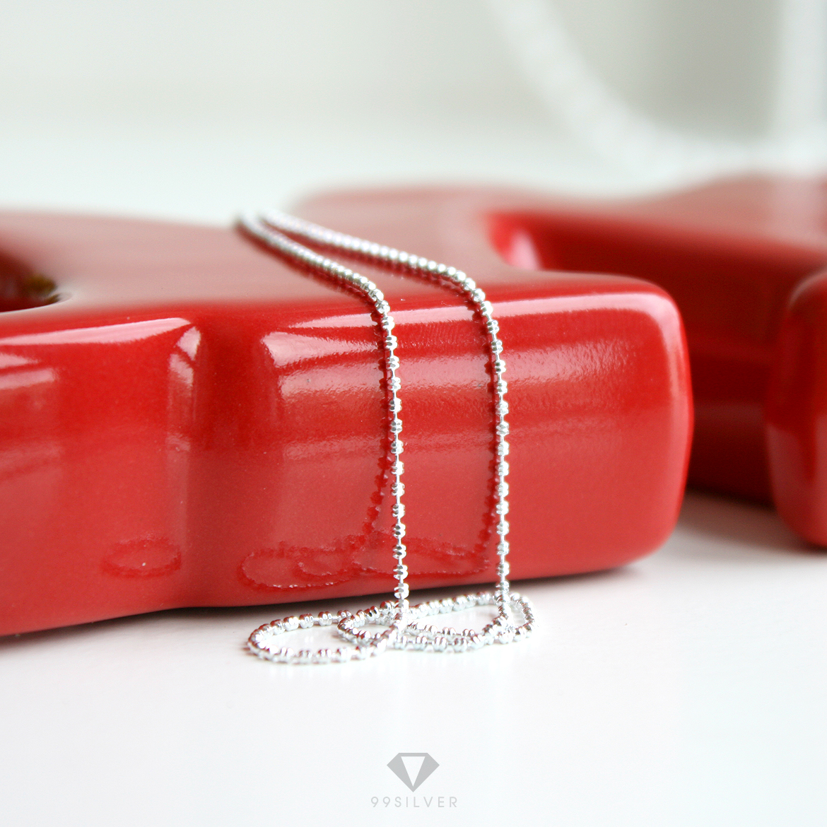 สร้อยเงินแท้ เม็ดบอลเล็กแปดเหลี่ยมตลอดทั้งเส้น ขนาด 1 มิลลิเมตร