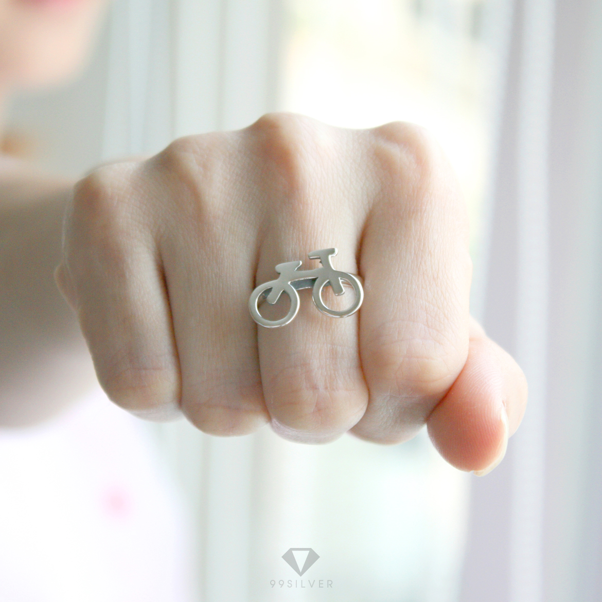 แหวนจักรยาน Bike ring เป็นเอกลักษณ์ หน้าแหวนกว้าง 19 มิลลิเมตร 