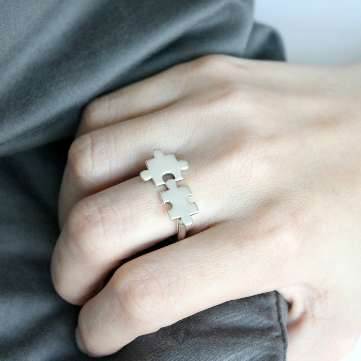 แหวนจิ๊กซอลคู่รัก Jigsaw ring ผิวขัดเงา ตัวจิ๊กซอลคู่ยึดเชื่อมกัน
