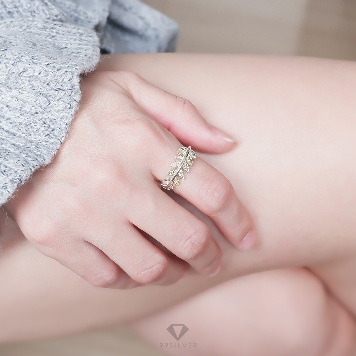 แหวนใบมะกอก ประดับเพชร Olive CZ Swiss (การงาน ความสำเร็จในชีวิต)