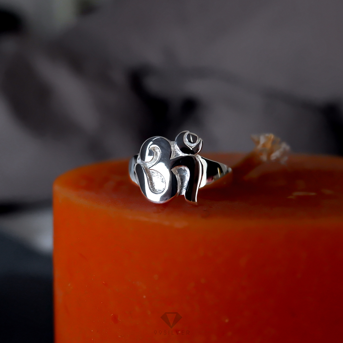 แหวนโอม นมัสเต เรือนเงินแท้ (ค้าขาย ร่ำรวย การเงิน ซื่อสัตย์)